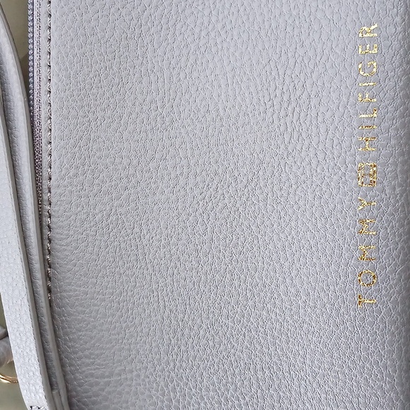 TOMMY HILFIGER wallet. - Picture 5 of 5